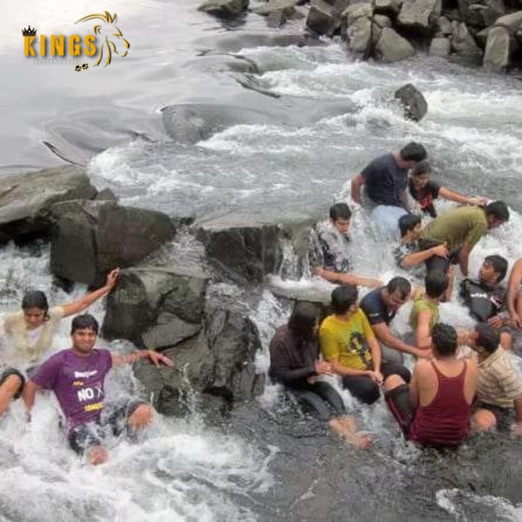 Jacuzzi Bath - Kings Resort Dandeli - Best Dandeli Jungle Resorts